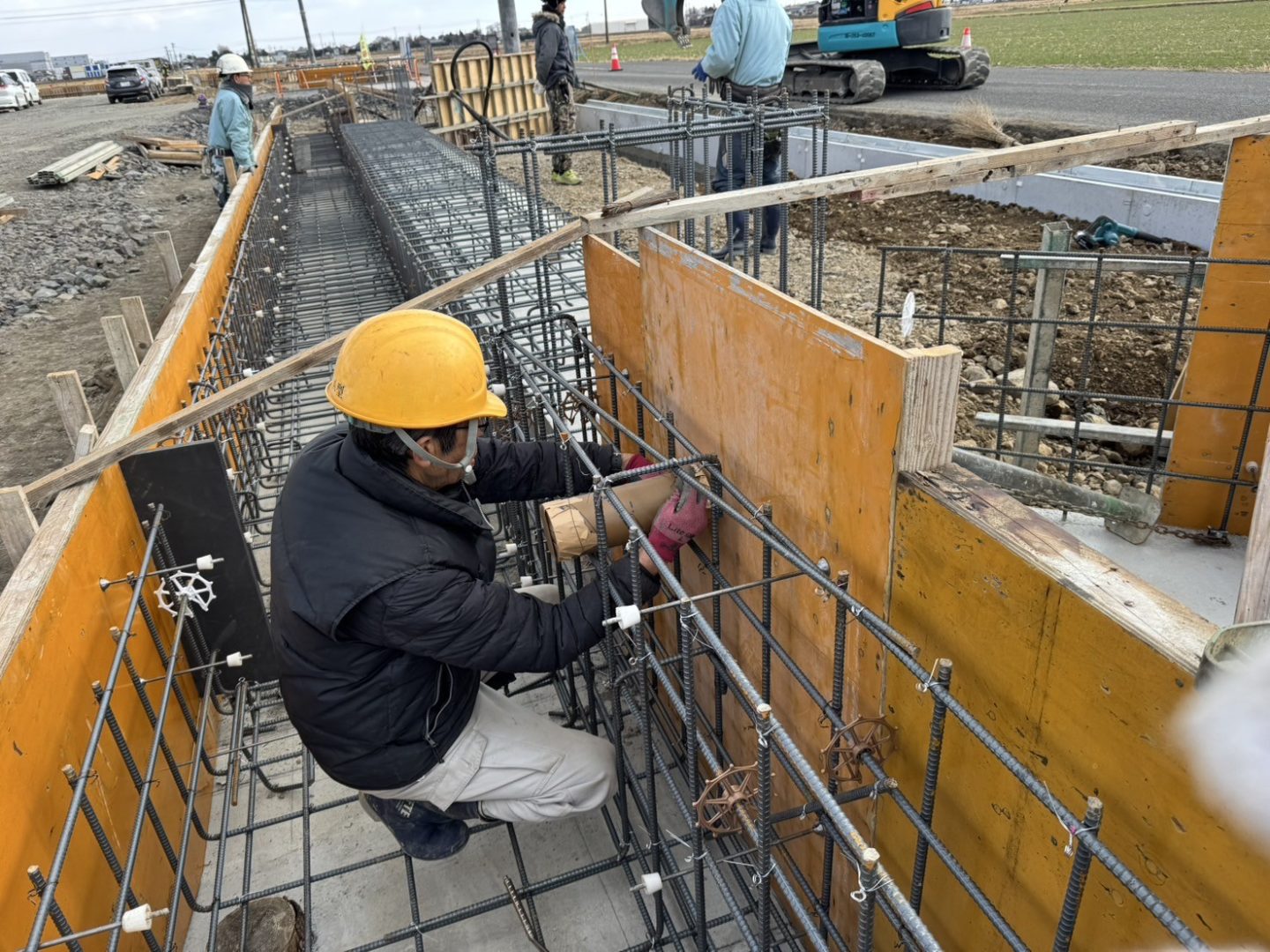 お客様の工場にて「埋設管敷設工事」を行いました（岐阜県安八郡）