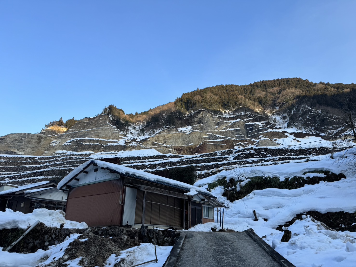 お客様の鉱山にて「受電設備の点検」を行いました（岐阜県山県市）