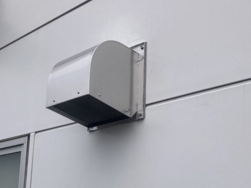 お客様の工場（樹脂製品成型関連）にて「電気炉排煙ダクト改修工事」を行いました（岐阜県各務原市）