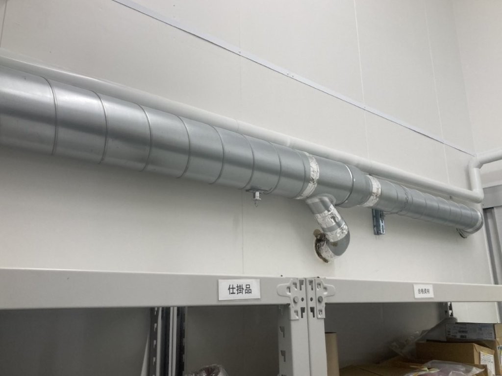 お客様の工場（樹脂製品成型関連）にて「電気炉排煙ダクト改修工事」を行いました（岐阜県各務原市）
