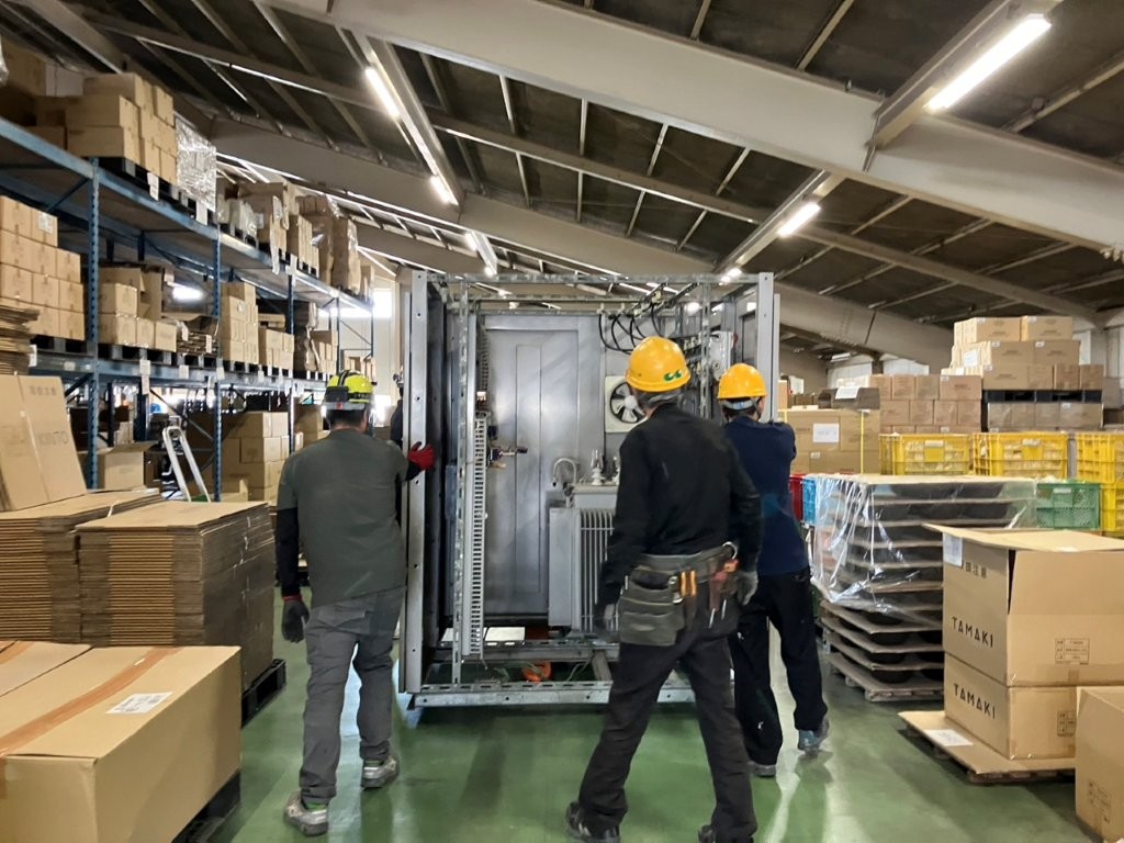 お客様の工場（セラミック製品）にて「変電所改修工事」を行いました（三重県四日市市）